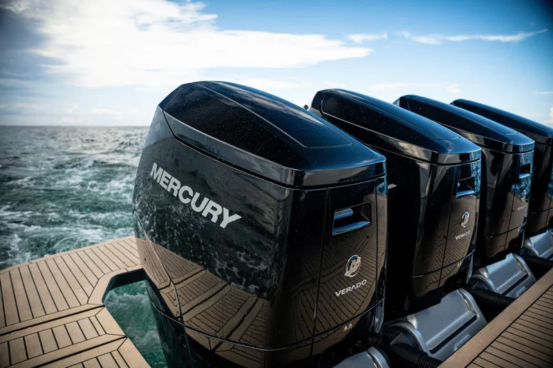  Yacht Photos Pics Four Mercury Verado outboard engines on a Dutch American DA 53, 2025 model, at sea.