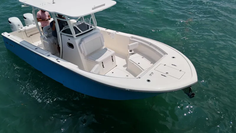  Yacht Photos Pics 2024 Sea Born SX281 Offshore LE boat on clear water.