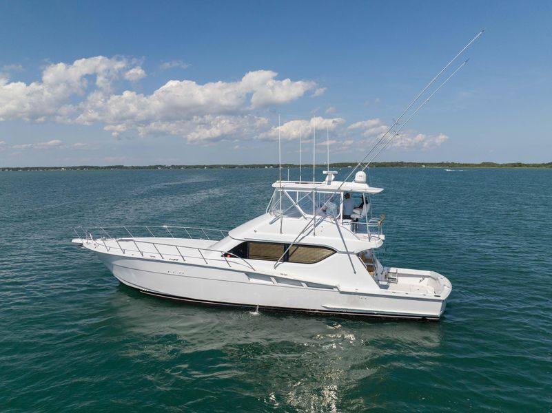 1999 Hatteras 60 Convertible