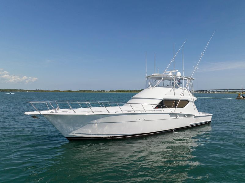 1999 Hatteras 60 Convertible