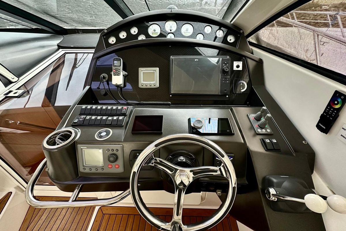 2009 Sunseeker 57 