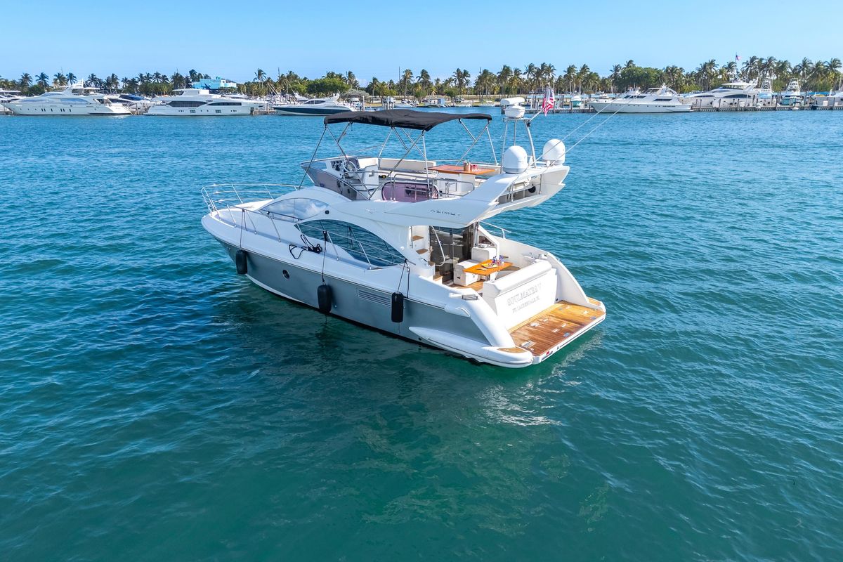 2013 Azimut 45 