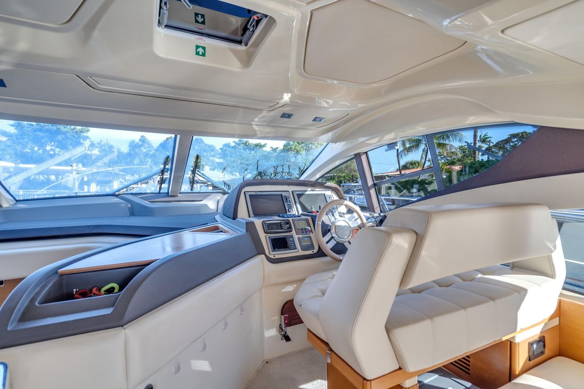 2013 Azimut 45 
