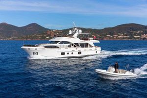 2008 84' 9'' Benetti-Legend 85 Cannes, FR