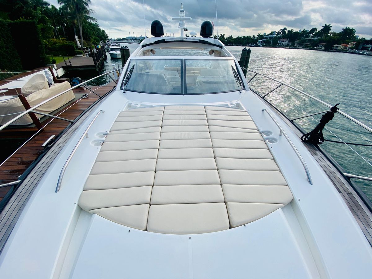 2010 Sunseeker 60 