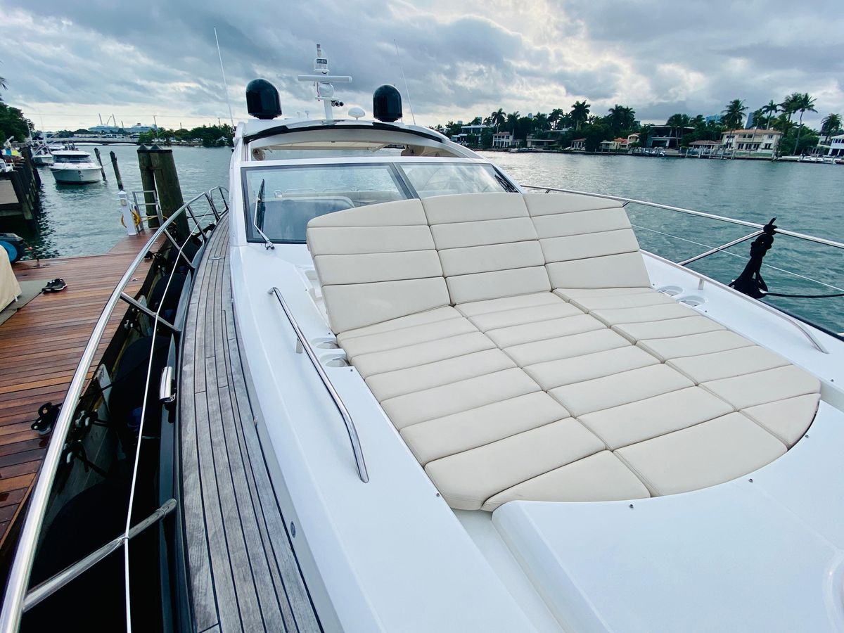 2010 Sunseeker 60 