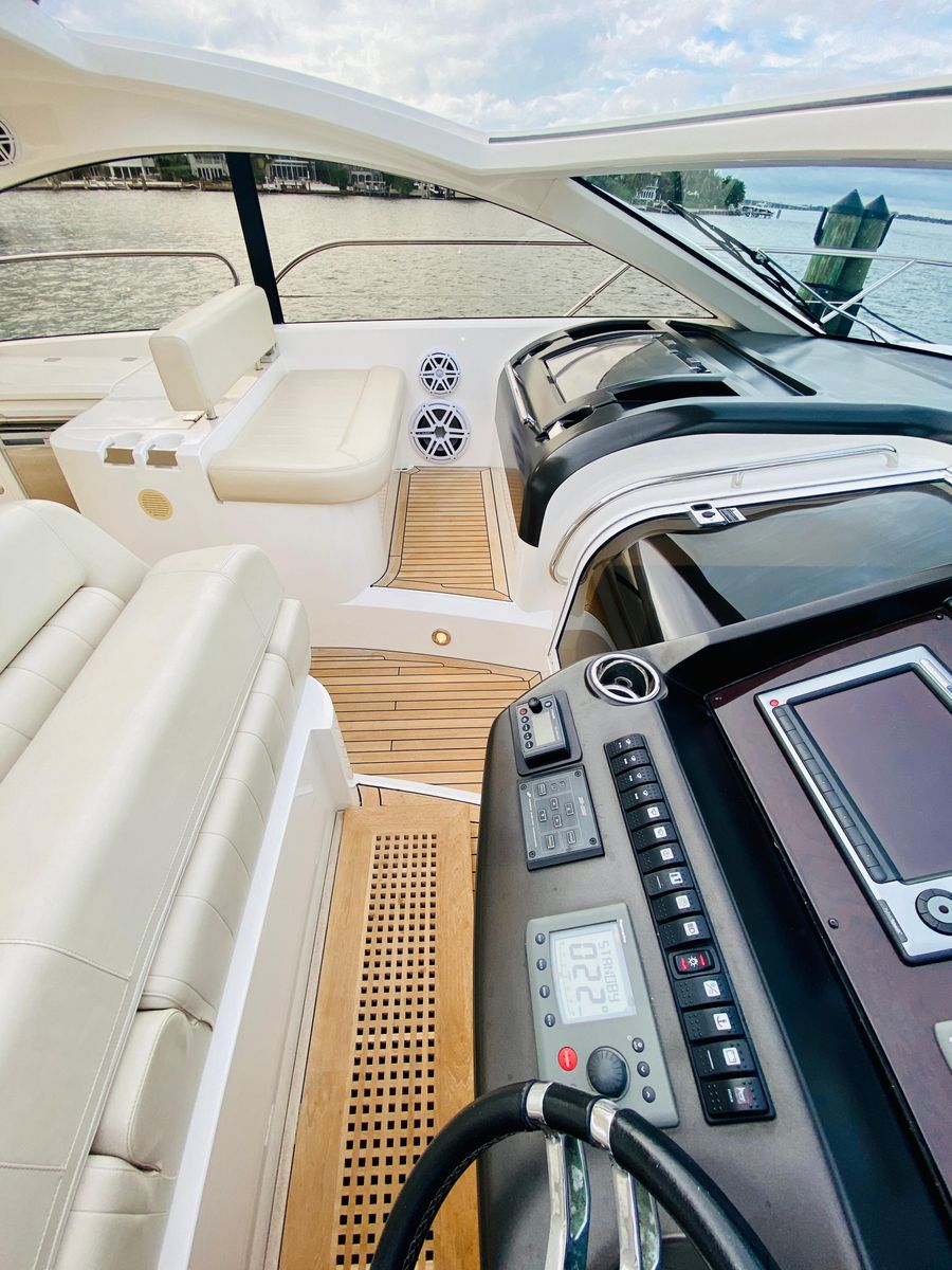 2010 Sunseeker 60 