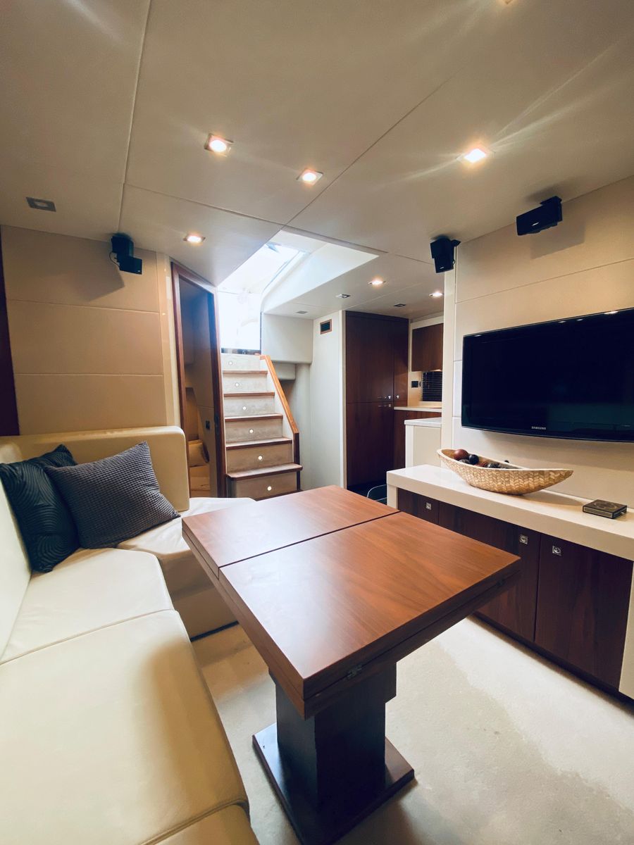 2010 Sunseeker 60 