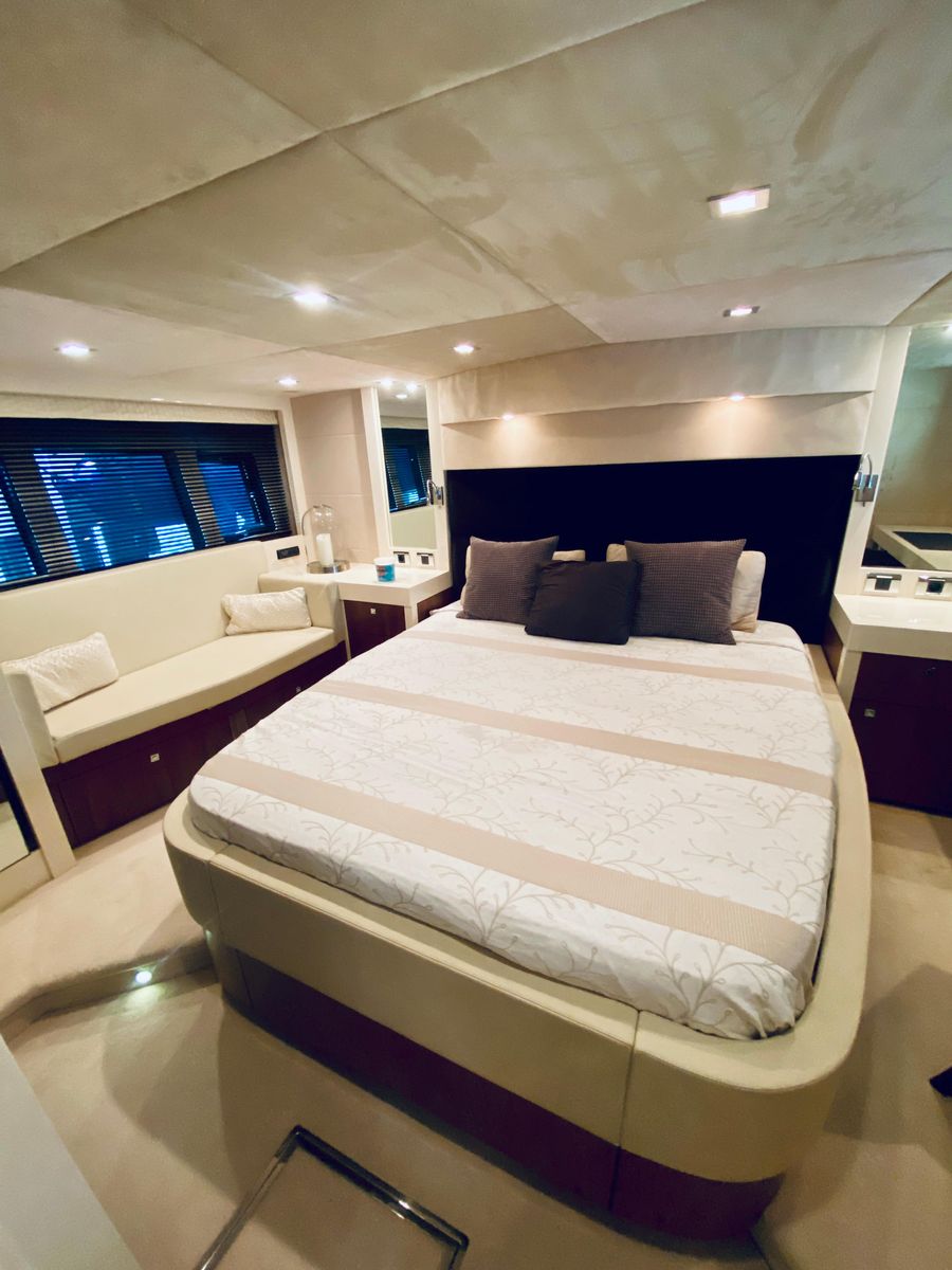 2010 Sunseeker 60 