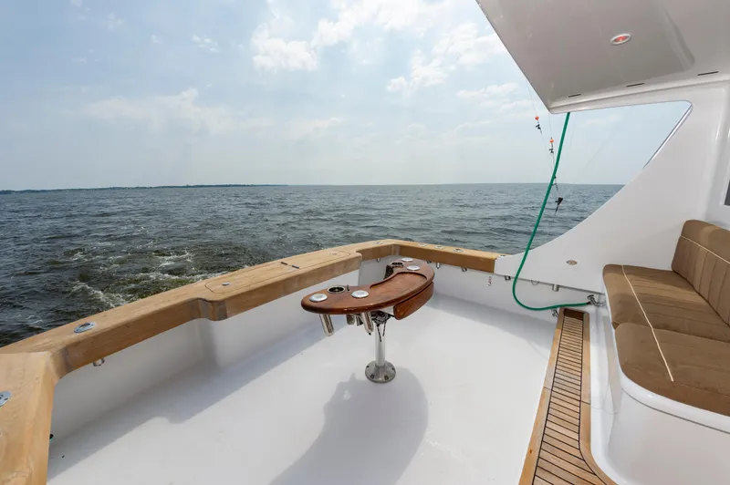 Sea Horse Yacht Photos Pics 1994 Custom Carolina 43 Blackwell Convertible boat deck with ocean view.