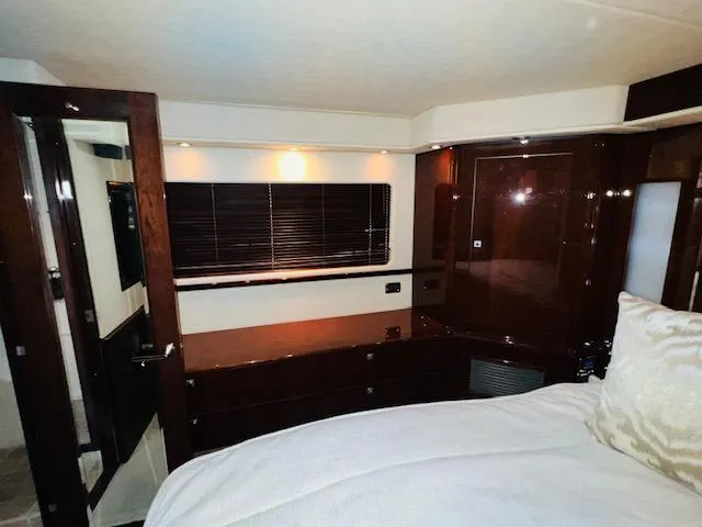 Choices Yacht Photos Pics 