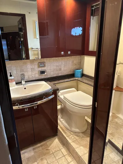 Choices Yacht Photos Pics 