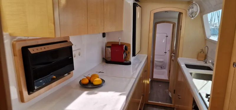 Alphi Yacht Photos Pics 