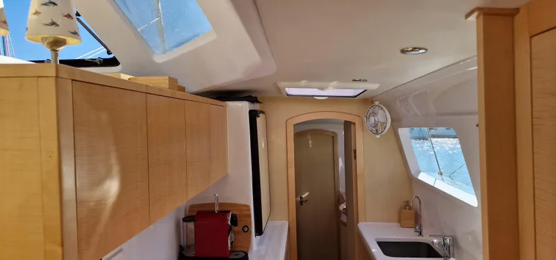 Alphi Yacht Photos Pics 