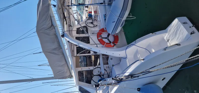 Alphi Yacht Photos Pics 