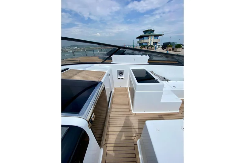  Yacht Photos Pics 2025 VanDutch 48 yacht deck with sleek design and modern features.