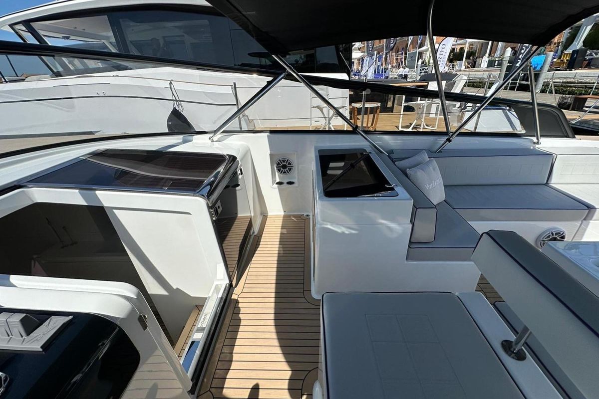 2025 VanDutch 47 