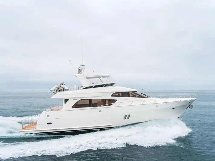 Oceana Yacht Photos Pics 2009 McKinna 60 Pilothouse yacht cruising on open water.