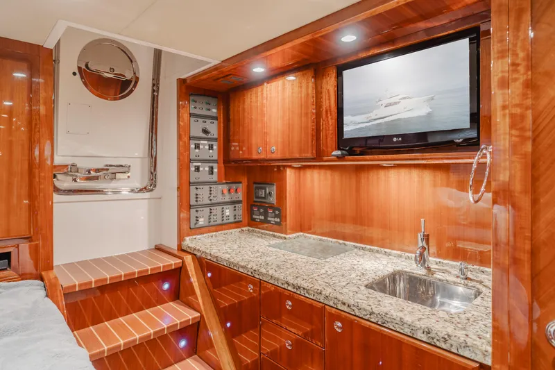 Oceana Yacht Photos Pics 