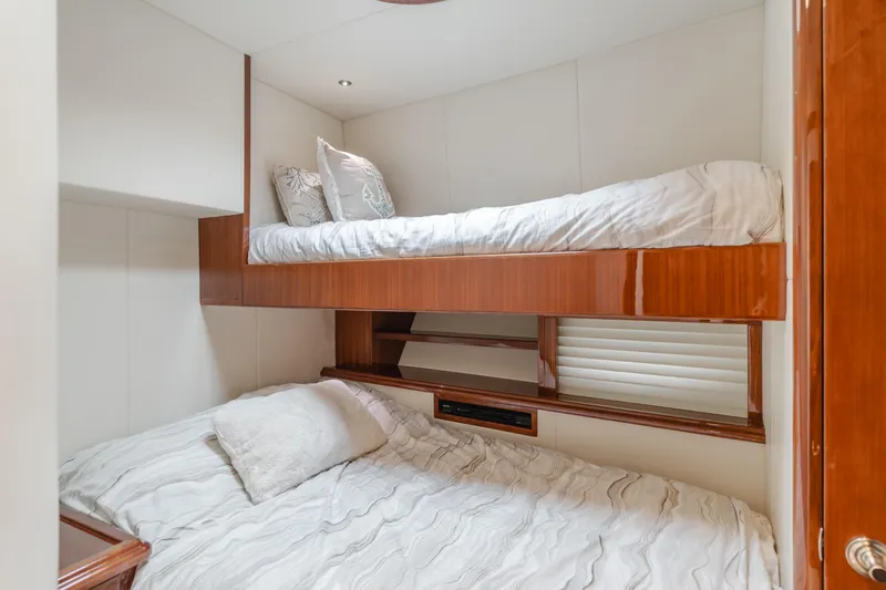 Oceana Yacht Photos Pics 