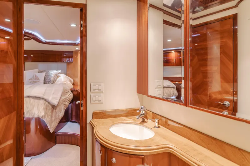 Oceana Yacht Photos Pics 