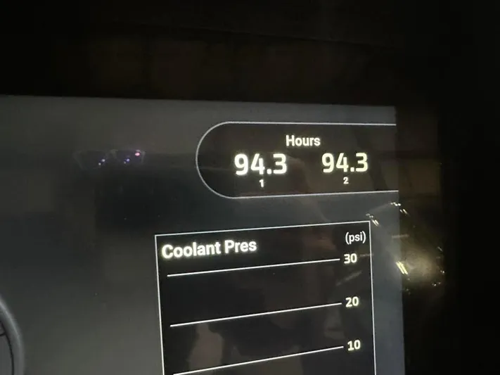  Yacht Photos Pics Display panel showing engine hours and coolant pressure for MTI 340X, 2018 model.