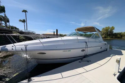Cruisers Yachts 3470 Express