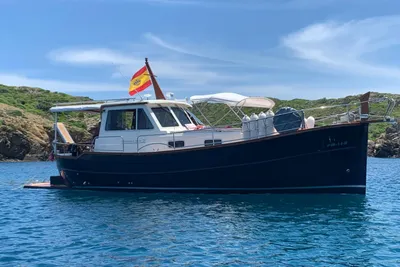 2005 Custom MENORQUIN YACHTS 120