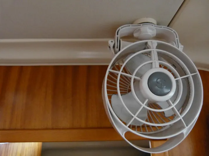 Leyna Yacht Photos Pics 