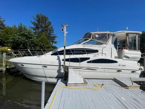 2003 Cruisers Yachts 4050 Express