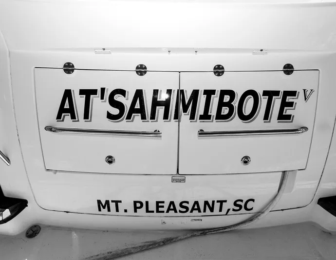 At's Ahmibote V Yacht Photos Pics 2011 Sea Ray 580 Sundancer boat with custom name "AT'SAHMIBOTE" in Mt. Pleasant, SC.