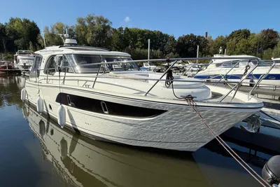2018 Marex 375