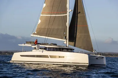 Fountaine Pajot Aura 51