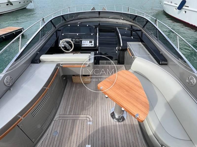 2009 Riva Rivale 52