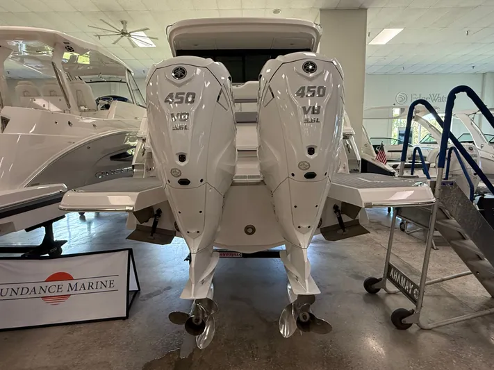  Yacht Photos Pics 2025 REGAL 36 XO - Image 2