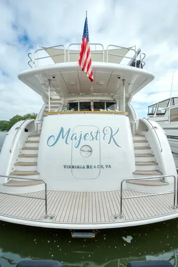 Majestik Yacht Photos Pics 