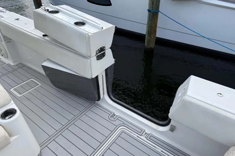 Destroyer Yacht Photos Pics 2018 HCB 39 Speciale boat interior with open side door and sleek seating.