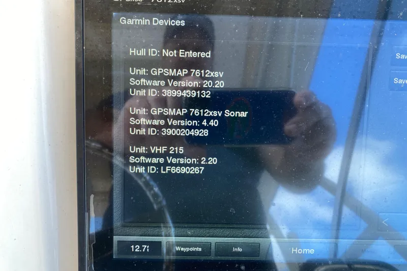  Yacht Photos Pics Display screen showing Garmin device information on a 2015 Grady-White Freedom 285 boat.