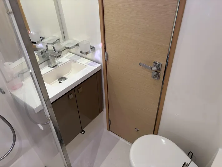 Adventure For Seven Yacht Photos Pics 