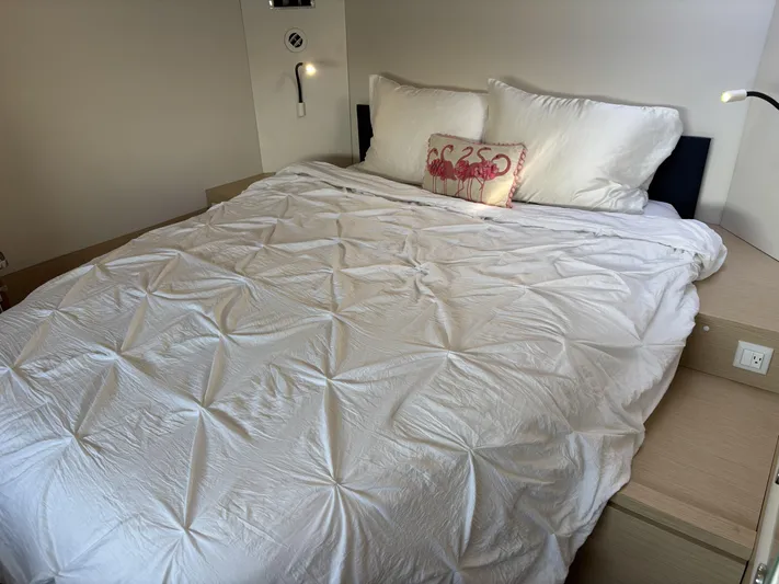 Adventure For Seven Yacht Photos Pics 