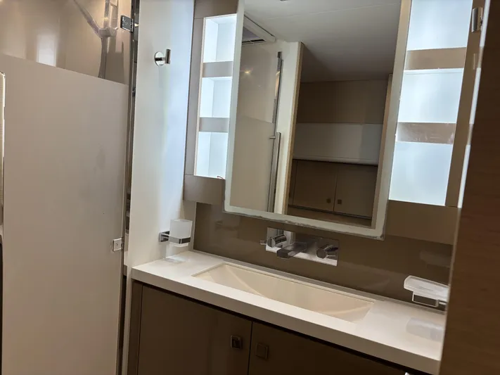 Adventure For Seven Yacht Photos Pics 