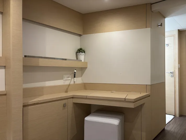 Adventure For Seven Yacht Photos Pics 