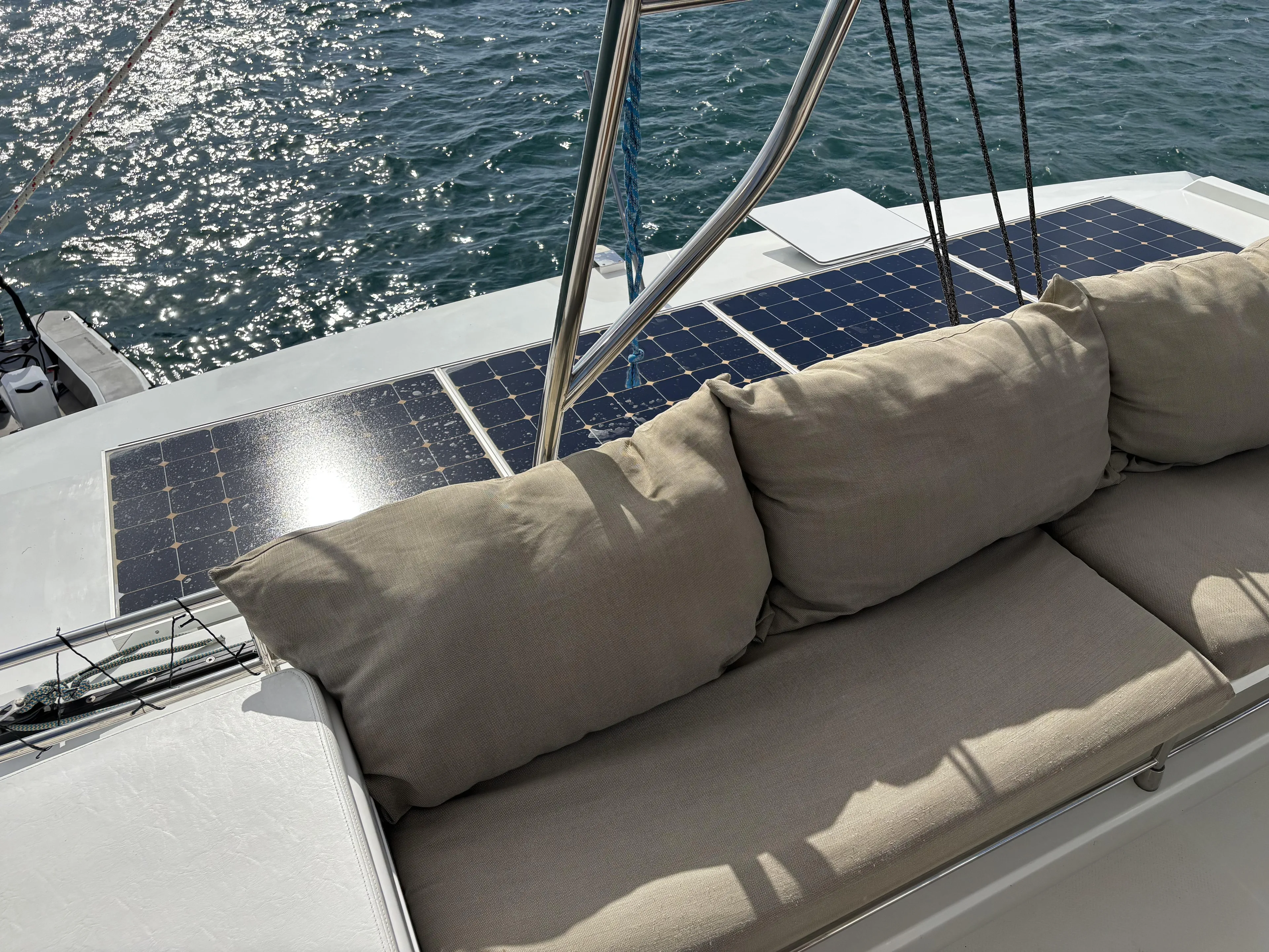 Adventure For Seven Yacht Photos Pics Luxurious 2017 Fountaine Pajot Ipanema 58 yacht with solar panels and comfortable seating.