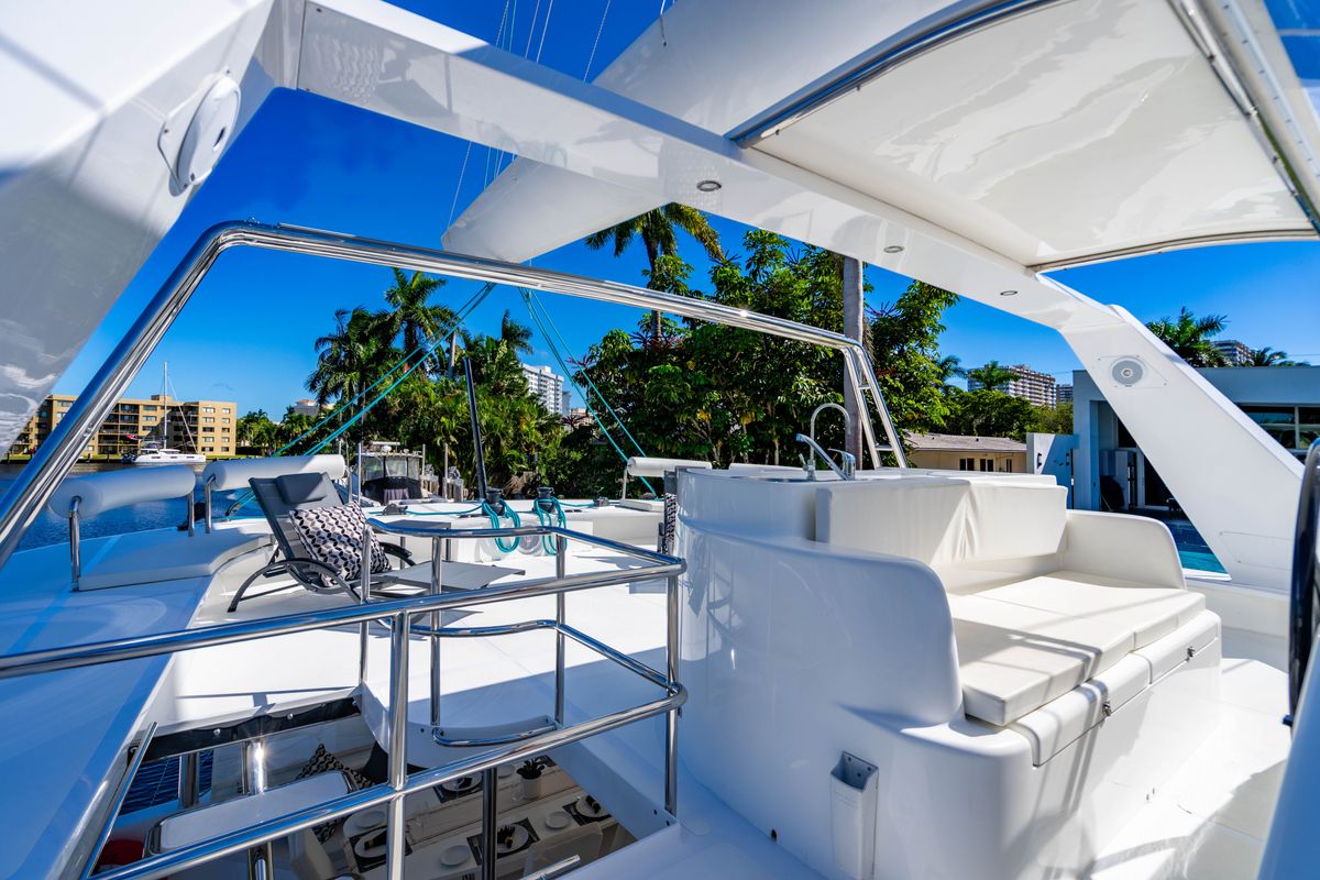 2023 Mystique Yachts 80 