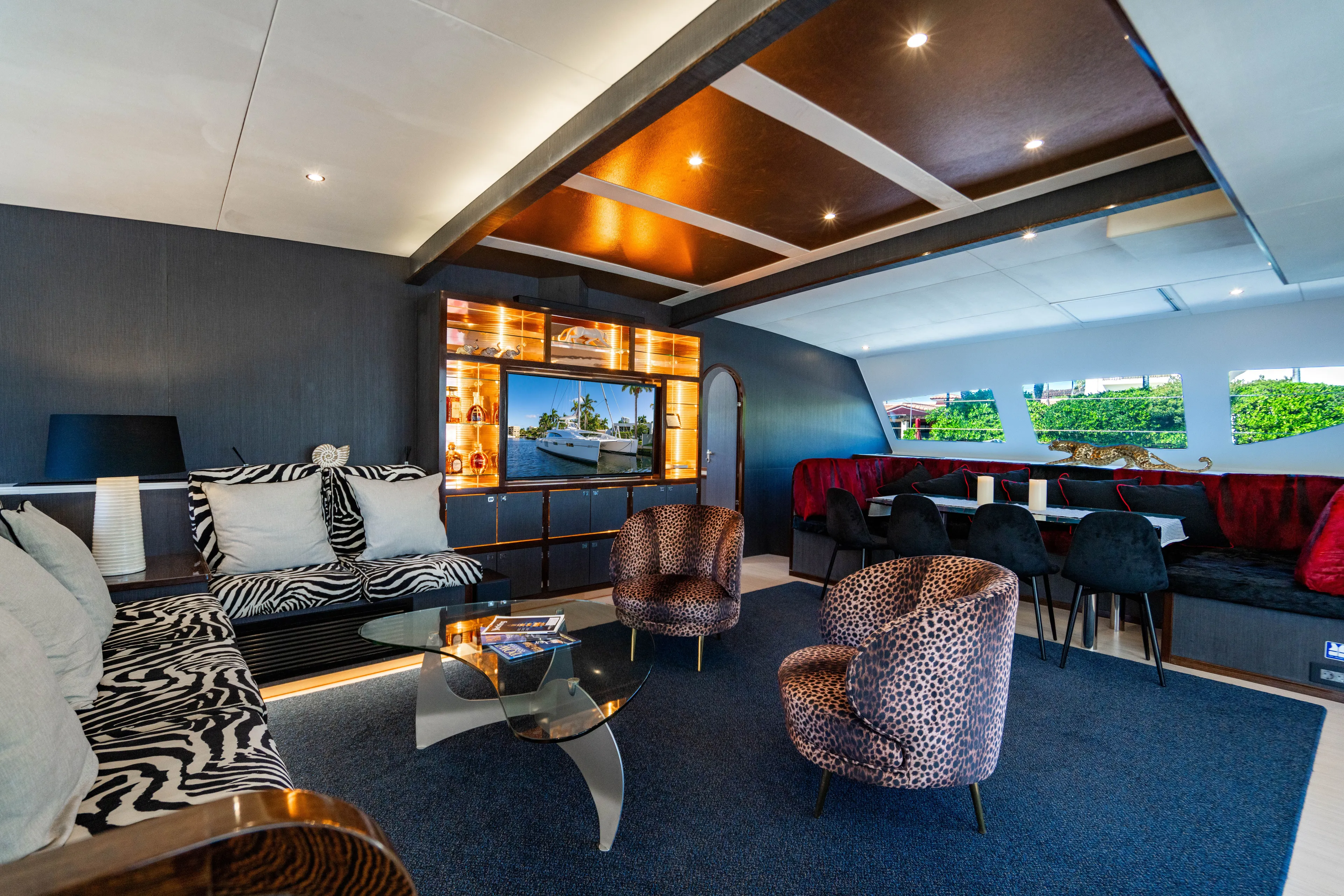 Skye Yacht Photos Pics 