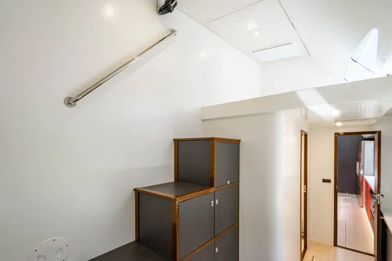 Skye Yacht Photos Pics 