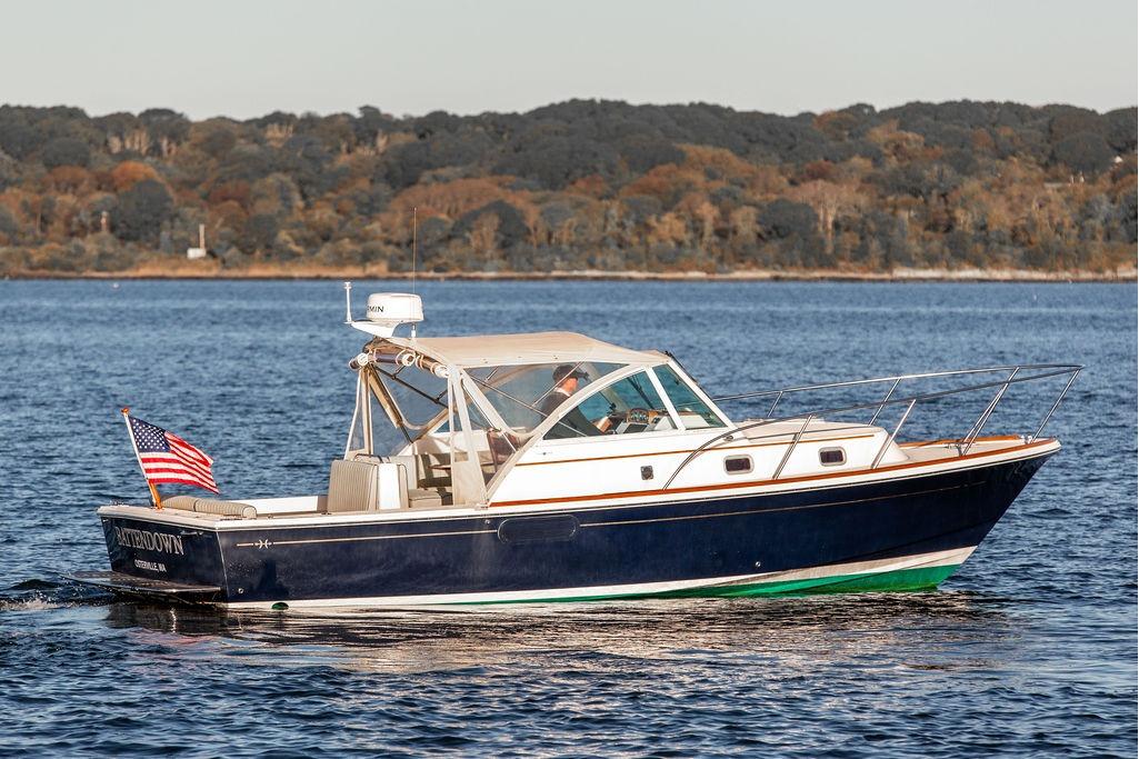 Hunt Yachts Surfhunter 29