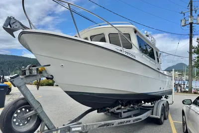Sea Sport Explorer 2400