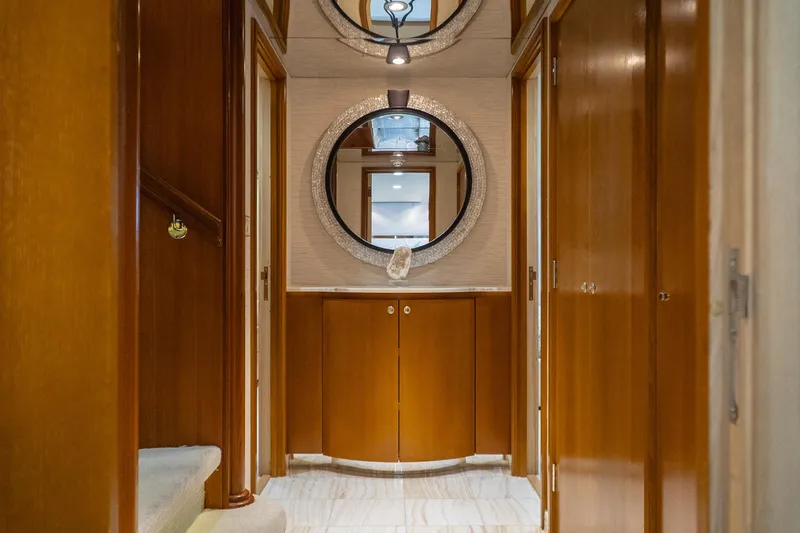 Gale Winds Yacht Photos Pics Lower Guest Foyer - Gale Winds for sale