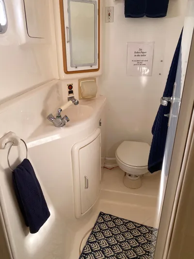 Sandy Pause Yacht Photos Pics 